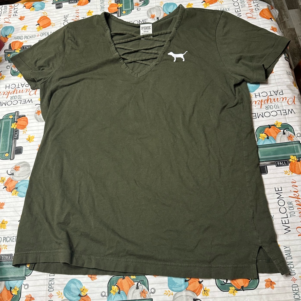 PINK size m olive green v neck t